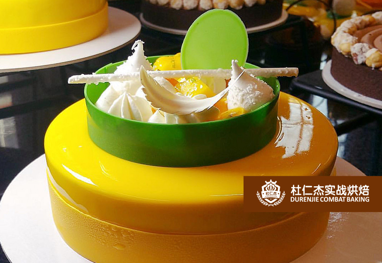 學(xué)校旁邊小型投資開店，蛋糕奶油披薩面包點(diǎn)心西點(diǎn)培訓(xùn)作品展示17276