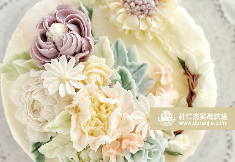 我想創(chuàng)業(yè),學(xué)蛋糕法式西點面包蛋糕培訓(xùn)去哪里學(xué)作品展示17519